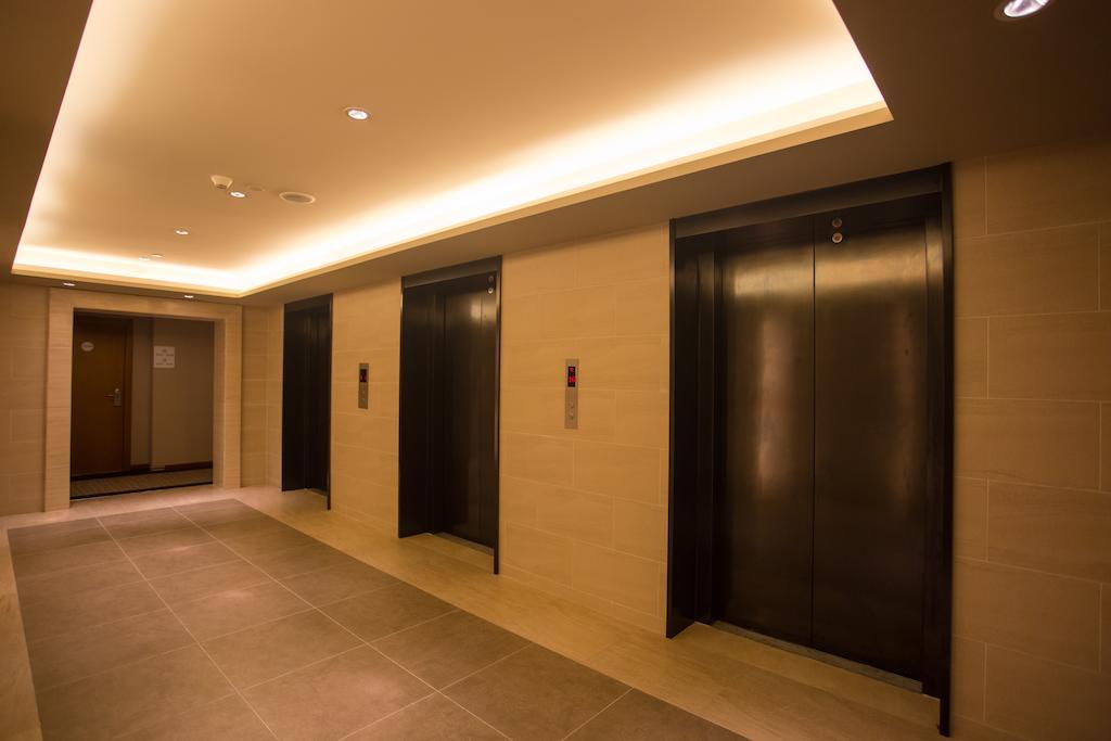Ji Hotel Shanghai Railway Station West Tianmu Road Exterior foto